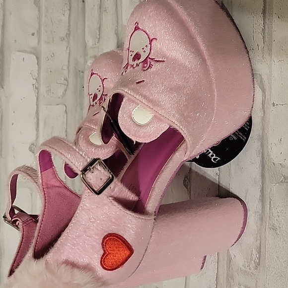 Dolls Kill Care Bears Pink High Heel Shoes size 9 - Picture 5 of 5